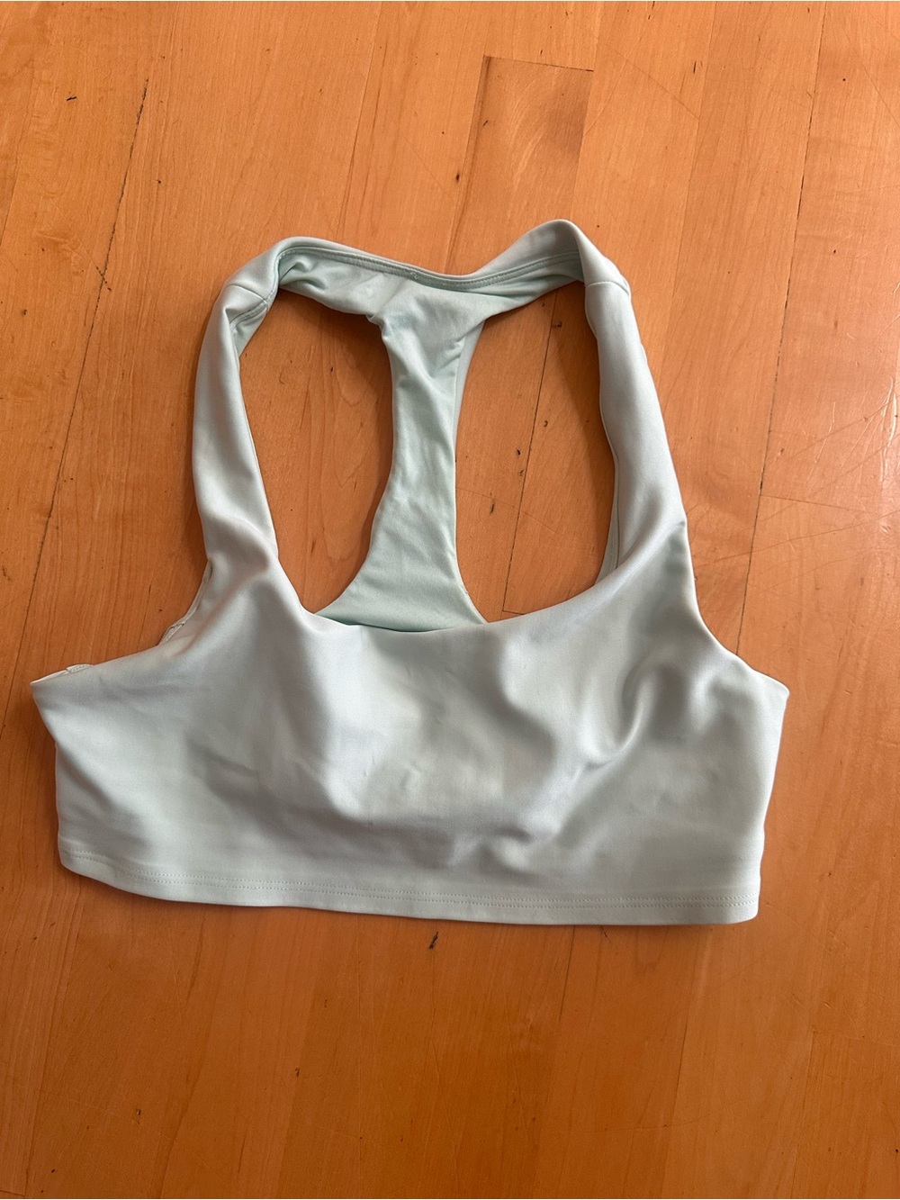 Women's ALO Yoga Racerback Sports Bra- Light Mint or Pistachio color. M